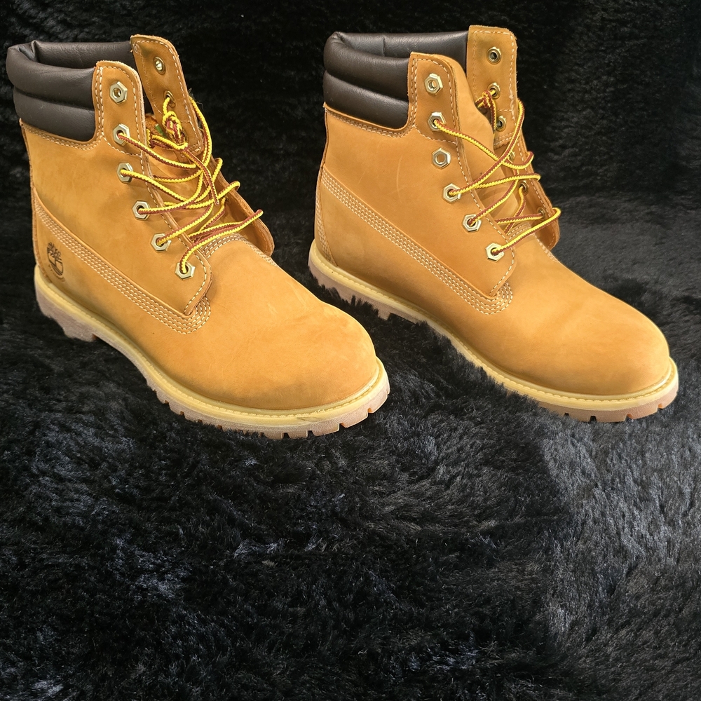 Timberland Tan Leather Boots